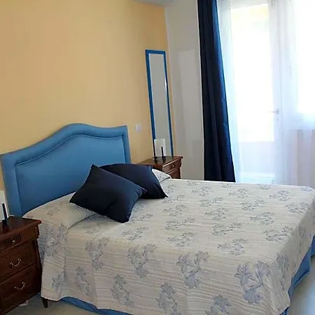 Nocleg ze śniadaniem La Perla Di 4*