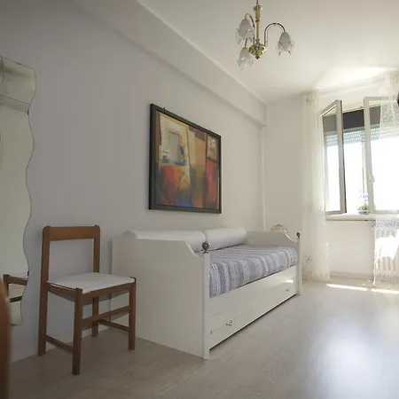 Bed & Breakfast La Perla Di 4*