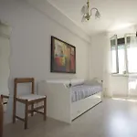 Bed & Breakfast La Perla Di 4*