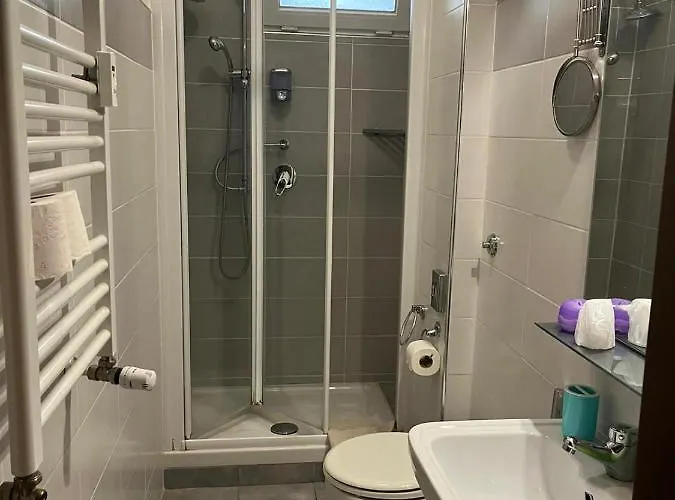 Panzió La Perla Di Róma